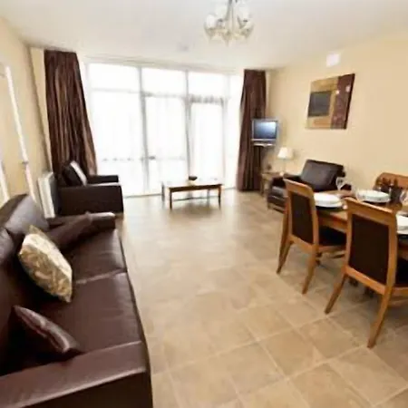 Staycity Augustine 3*