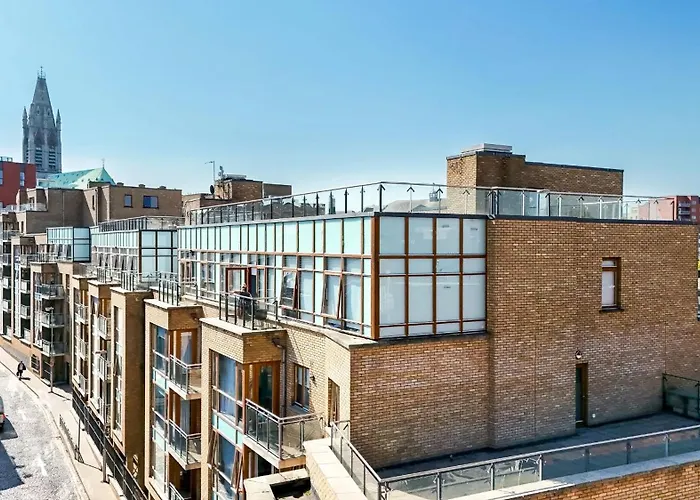 Staycity Augustine 4*