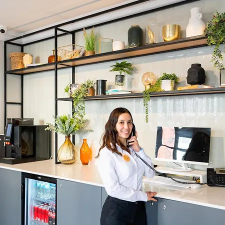 Staycity Augustine 4*