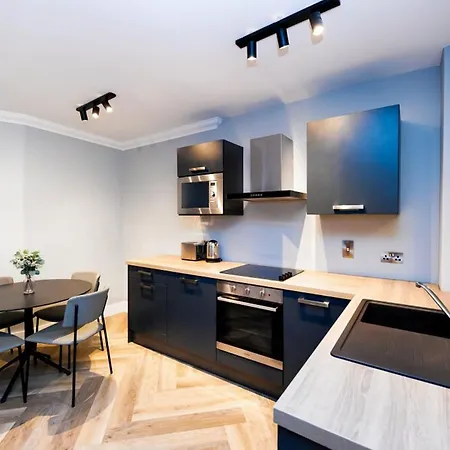 Staycity Augustine Aparthotel