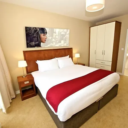 Szálloda Staycity Augustine 4*