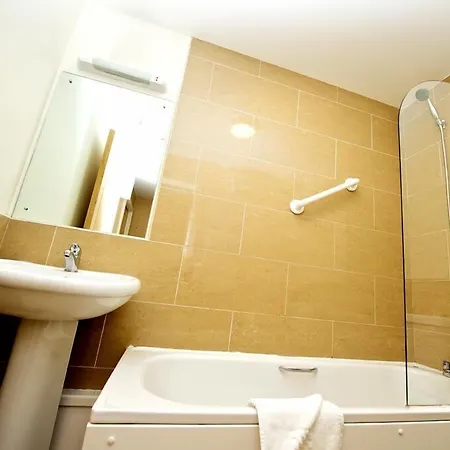 Staycity Augustine Hotel