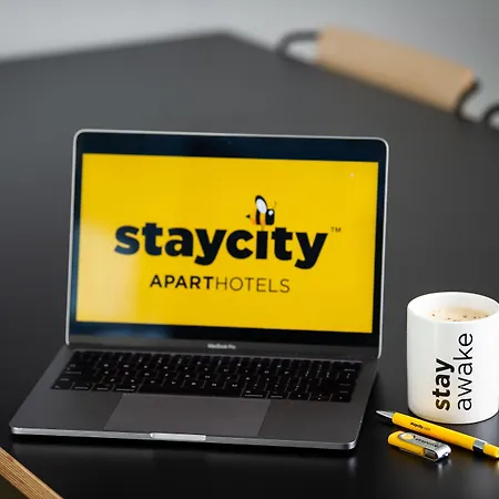 Hotel Staycity Augustine 4*