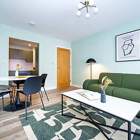 Hotel Staycity Augustine