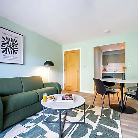 Staycity Augustine