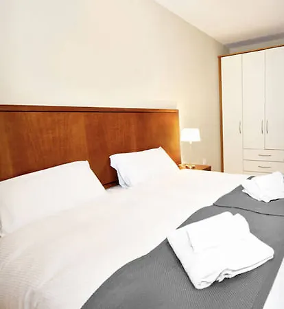 Staycity Augustine Apart-hotel 3*