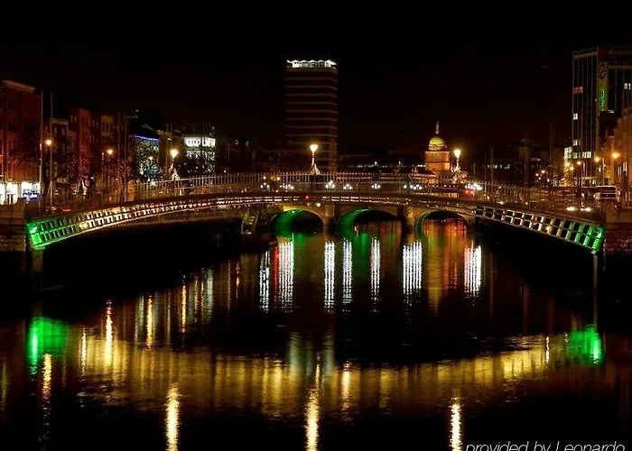 Staycity Augustine 4*