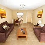 Staycity Augustine Hotel
