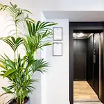 Staycity Augustine