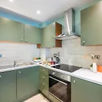 Hotel Staycity Augustine