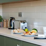 Hotel Staycity Augustine 4*