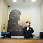 Hotel Staycity Augustine
