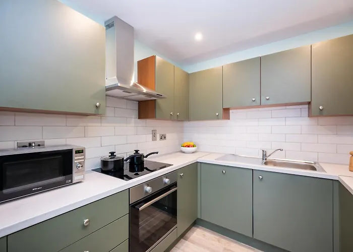 Staycity Augustine Hotel 4*