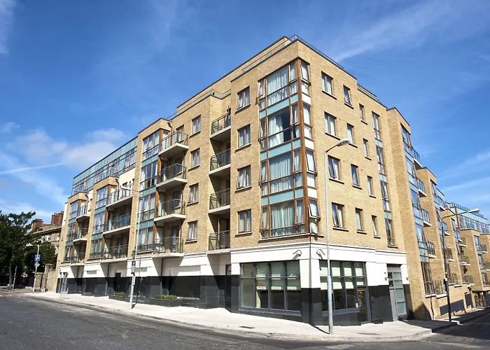 Staycity Augustine Otel 4*